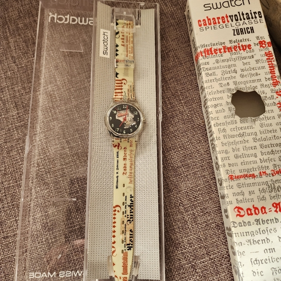 SWATCH SPECIAL 2003 - GZ184 - Dada Traces - CABARET Voltaire - New IN Box MINT